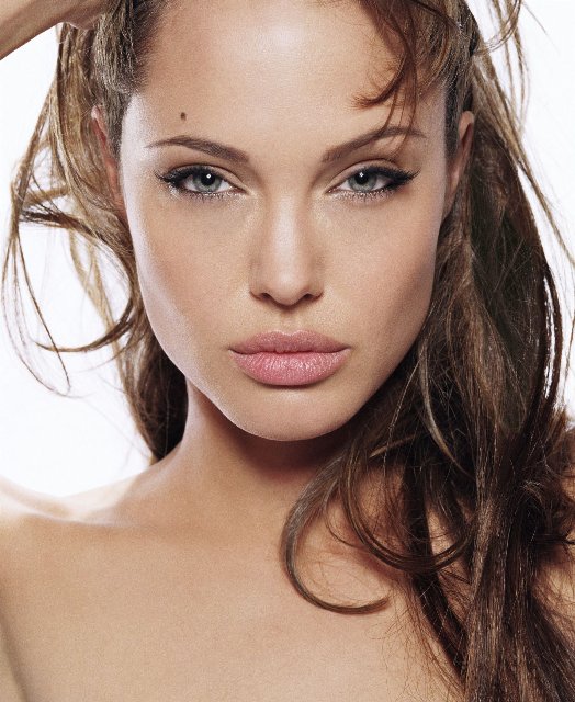 новые фотографии Анджелина Джоли